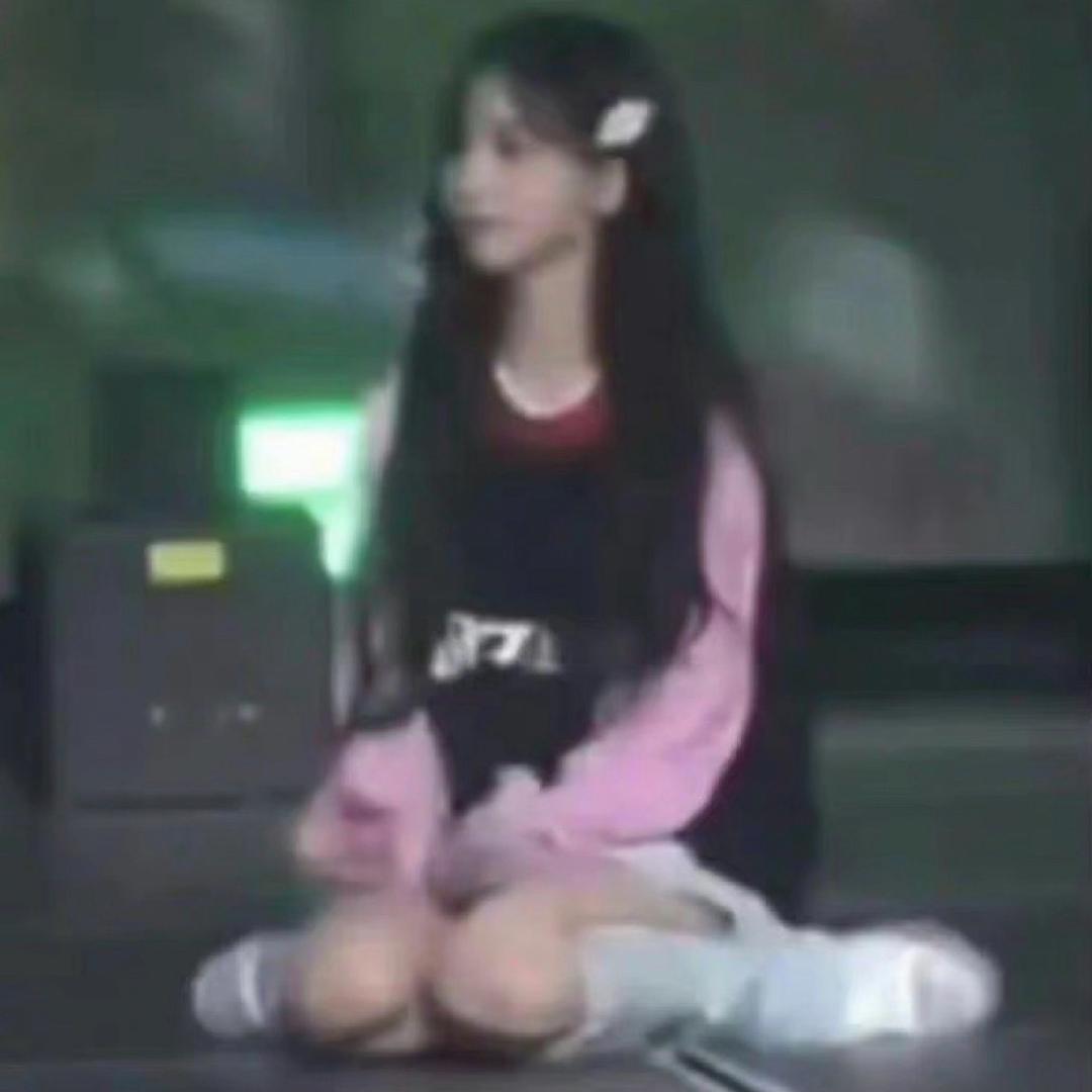 ᴢ 1 ʀ 0