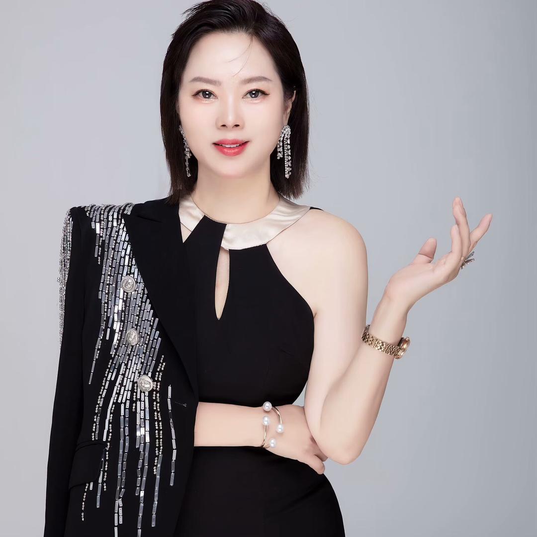 泗阳《净阁采耳头疗》静姐