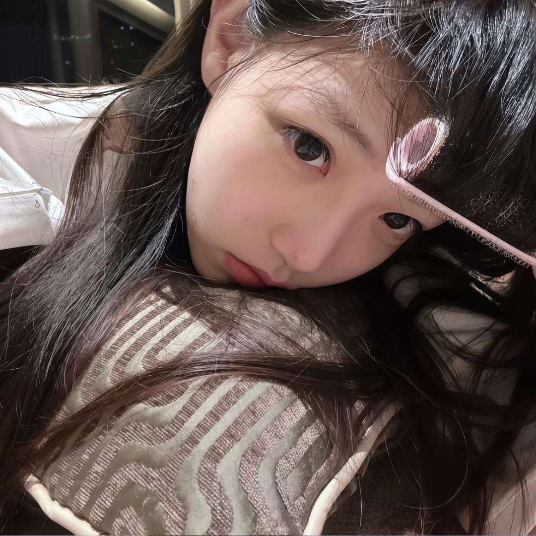 柒柒