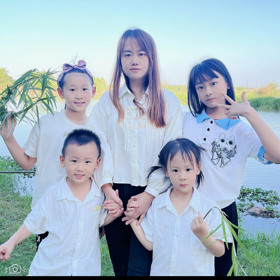 宁宁家龙凤四宝