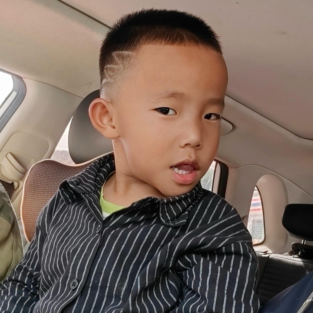 济南粑粑👨‍👩‍👦
