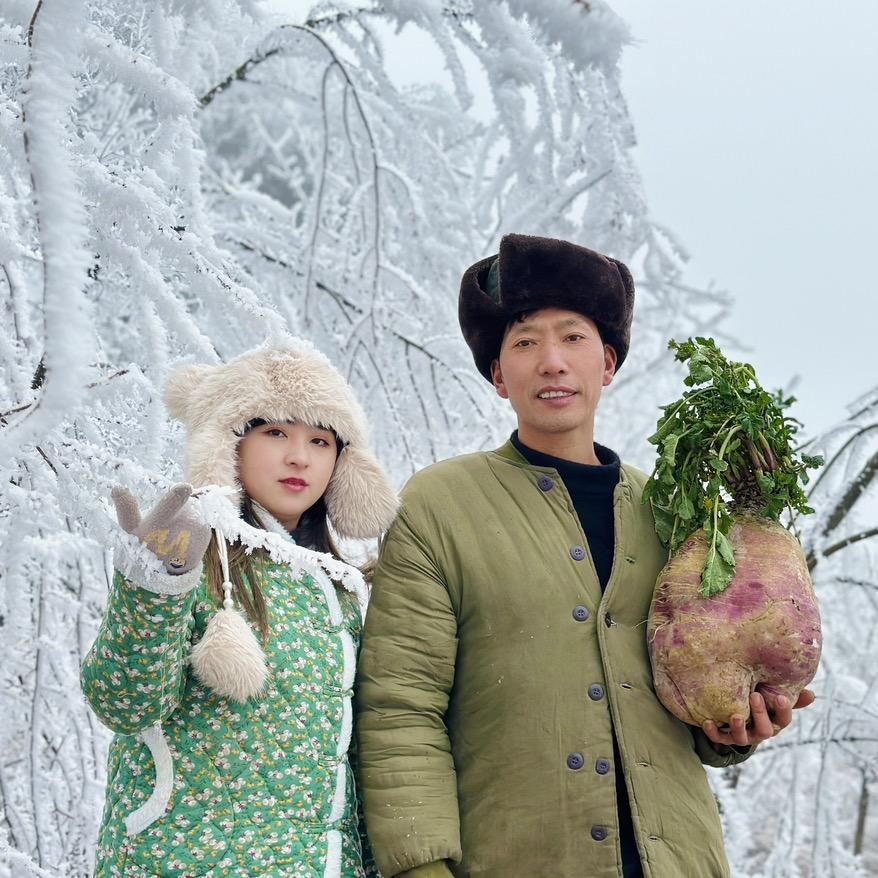 咪妹(背时姑娘)