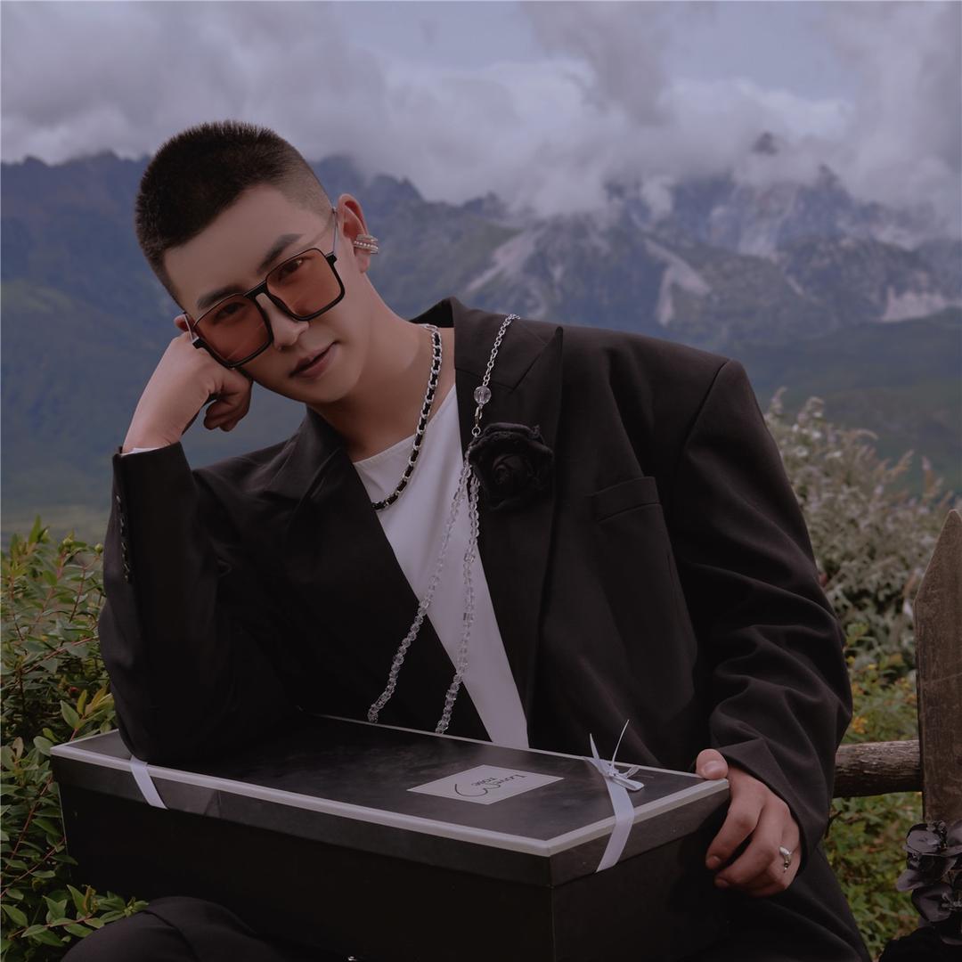 孙嘉