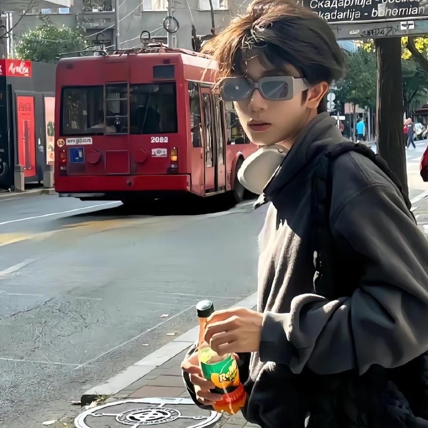 LOL小趴菜（国服第一菜）