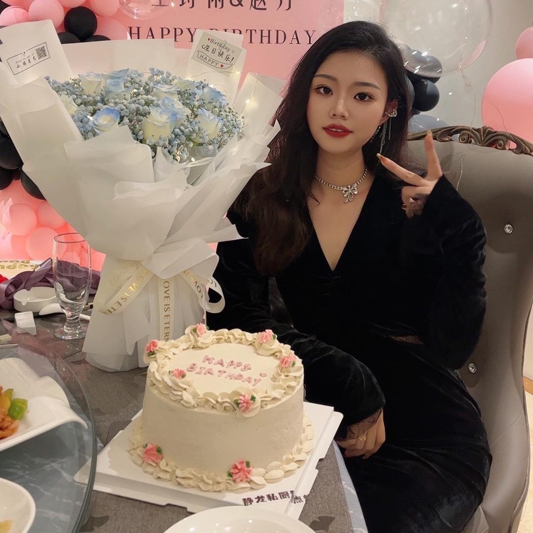 柚见女装工作室👗