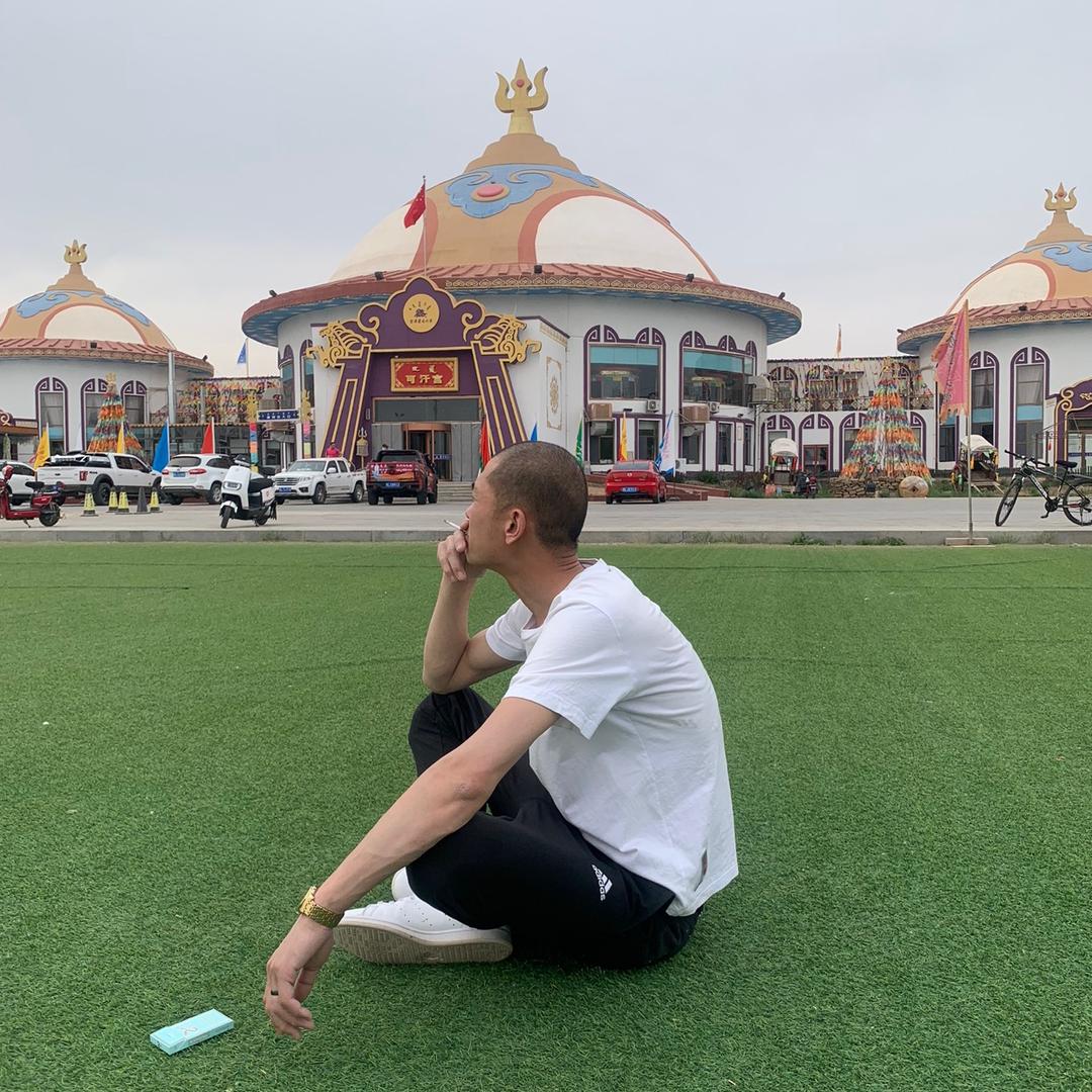 ❤️生活向钱看👍👍