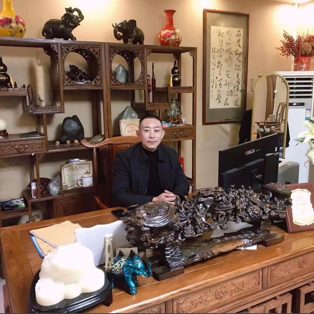 青岛鑫骅商贸【劉欣德】