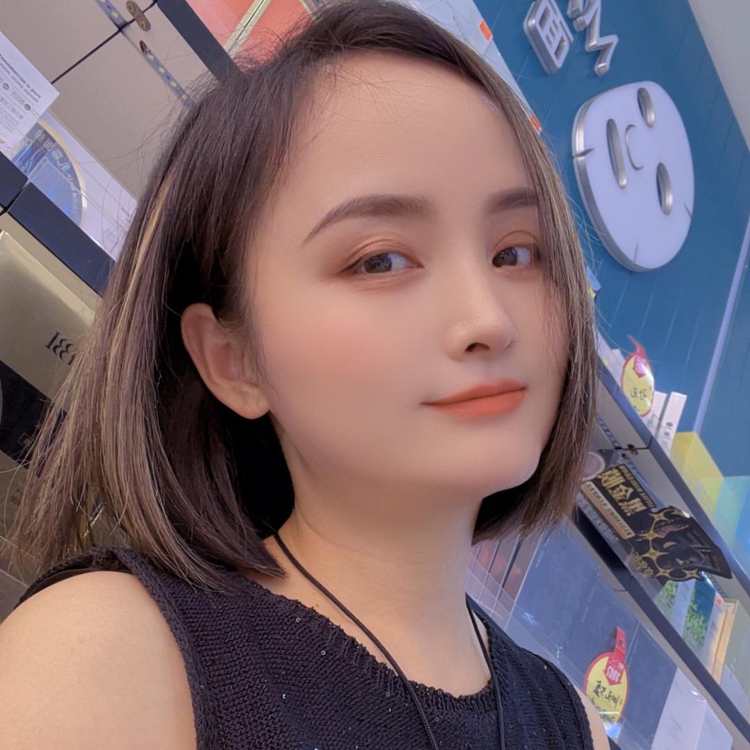 松松美妆 （龙山店）淞淞