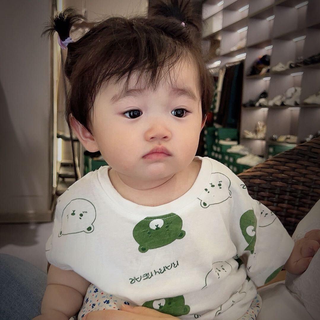 举个丽子