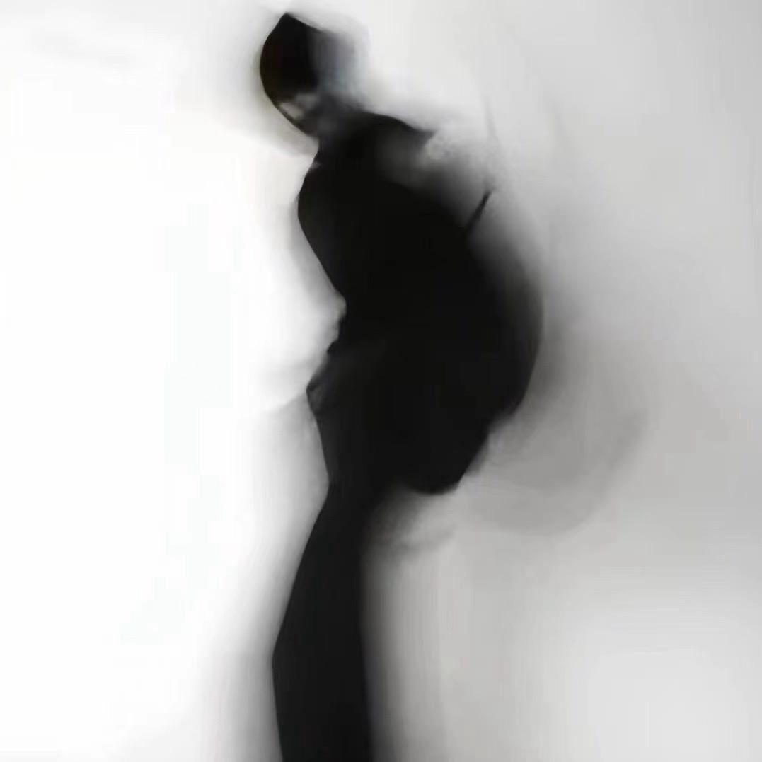 万嘉-
