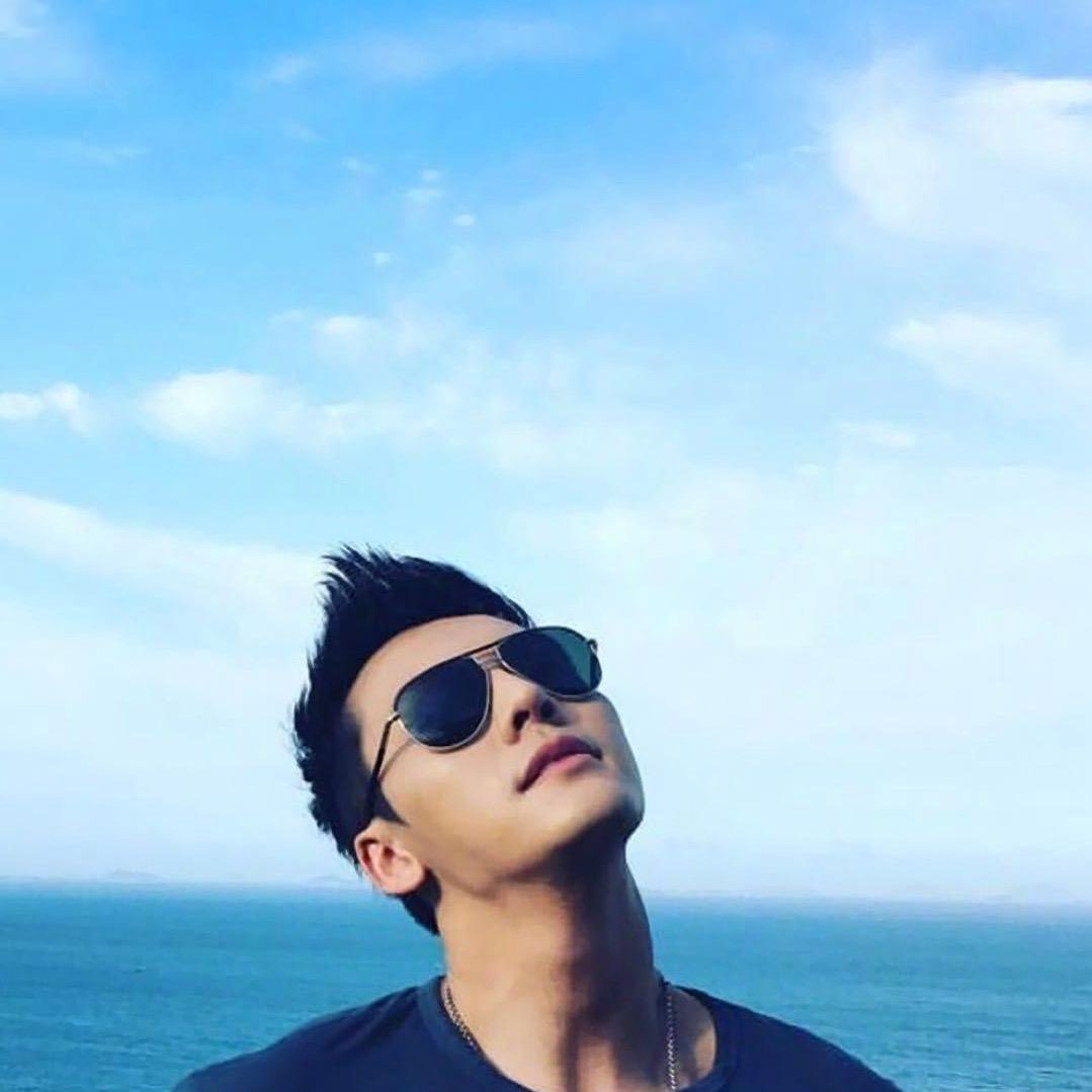 Raymond Lam、
