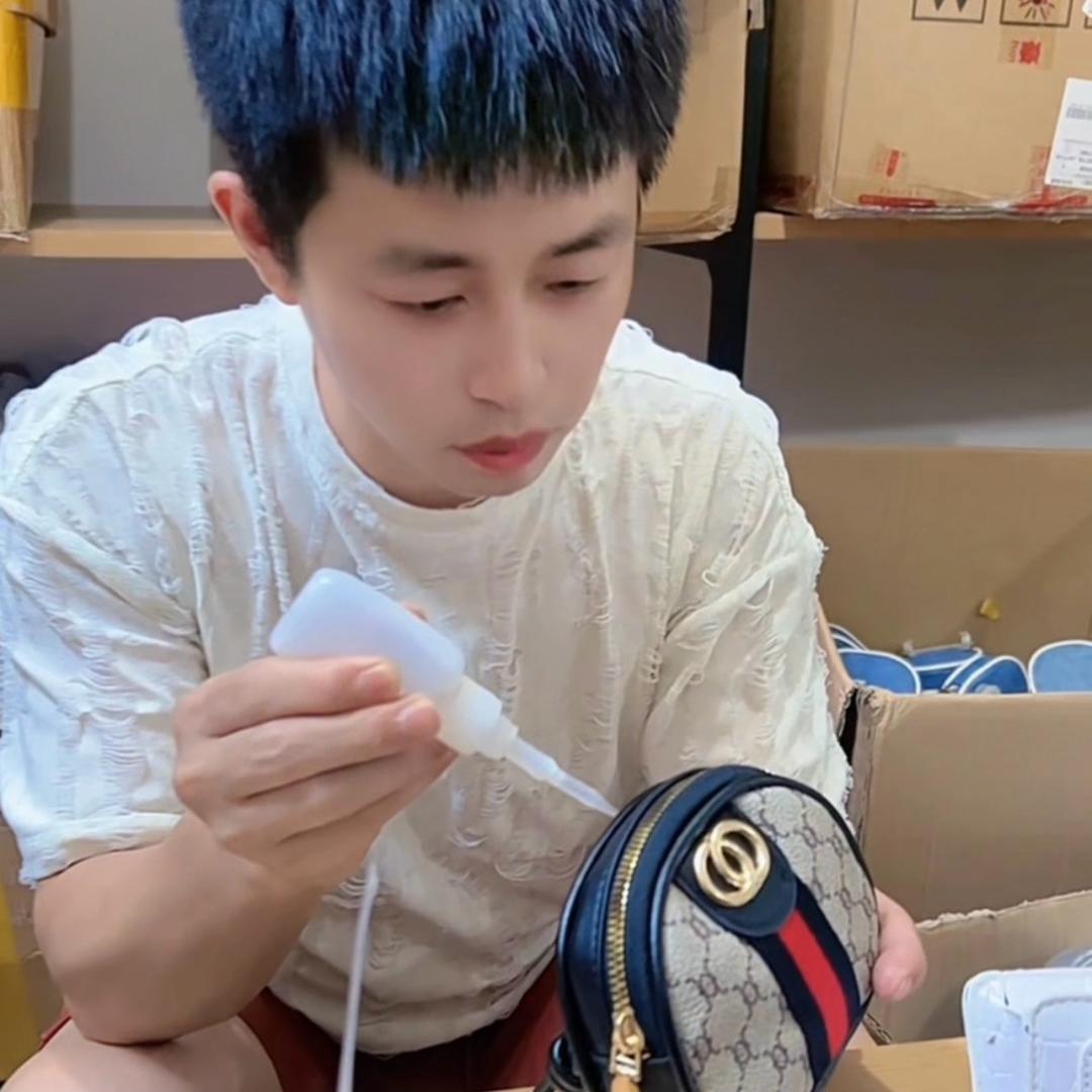 柒柒手机背夹（小哥哥423）