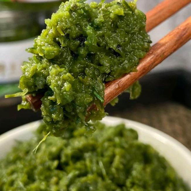 草原美食小旭韭菜花