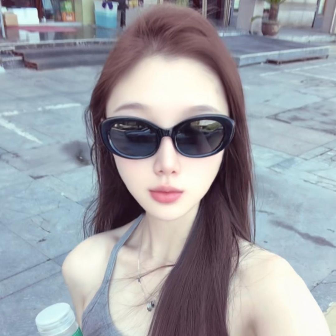 一个柚子