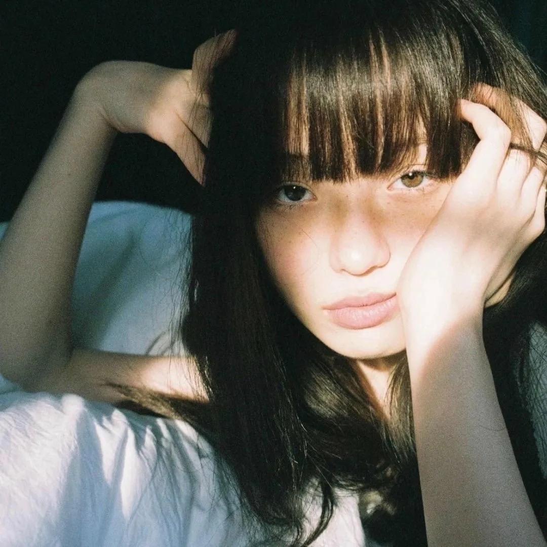 扶着扶着到腹肌了