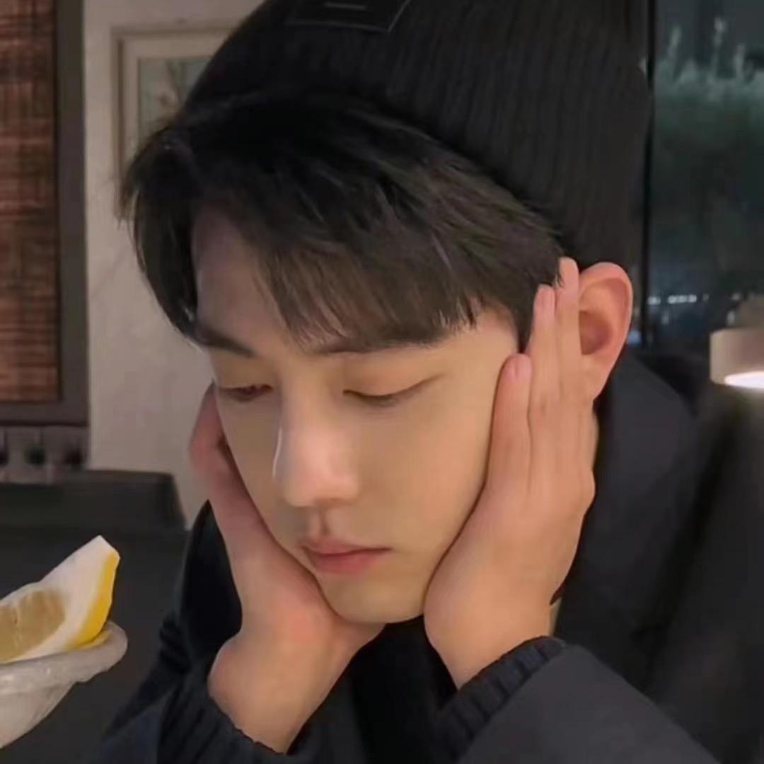 草莓酱越来越甜