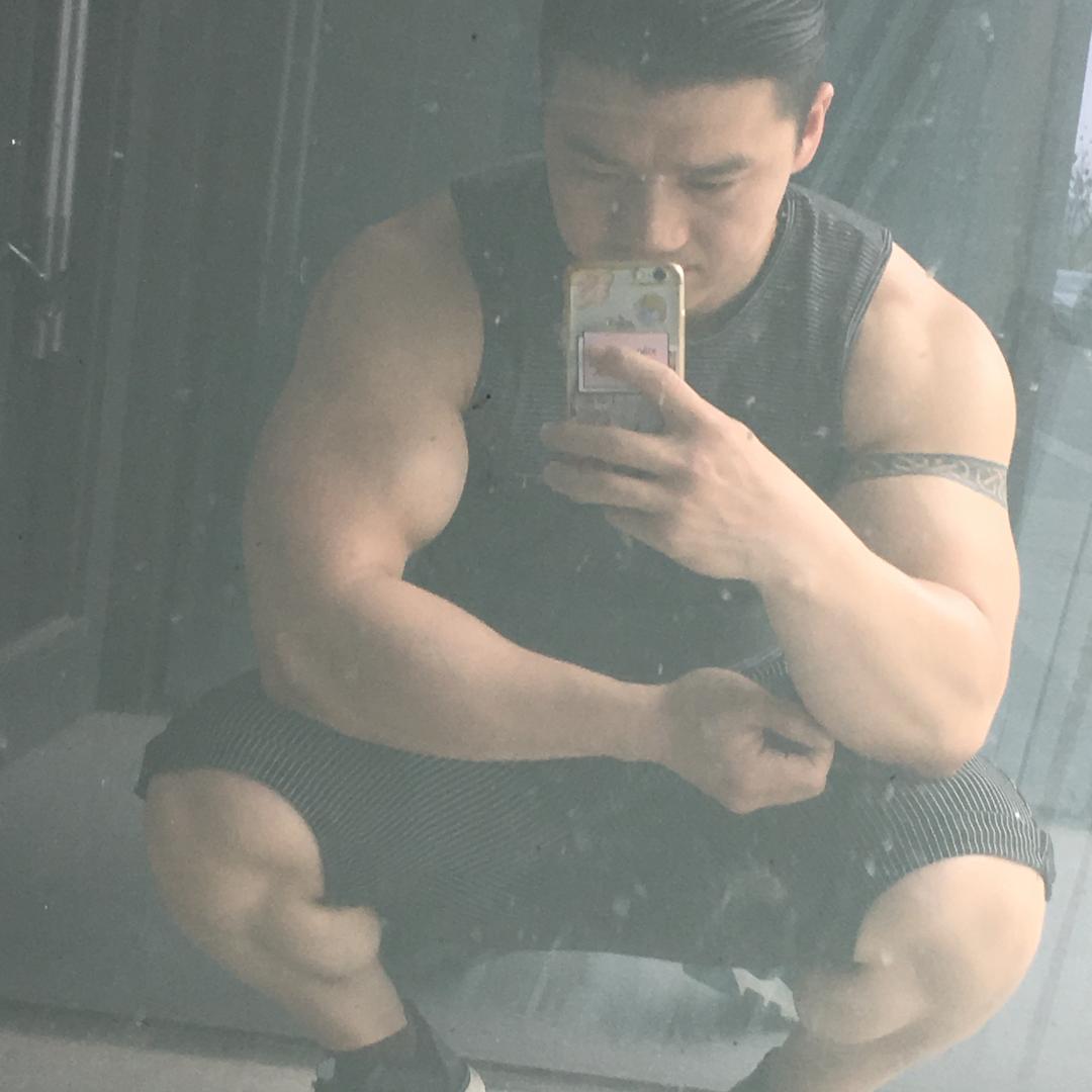 鲍满意二手车批发