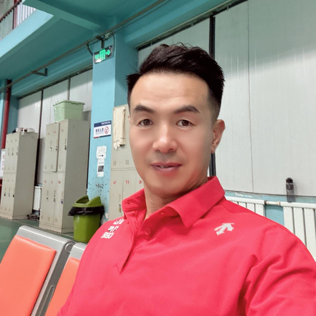 爱羽-羽毛球训练