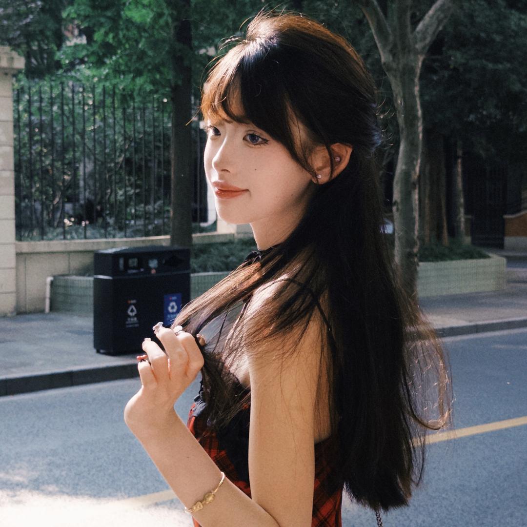 名媛溪溪子