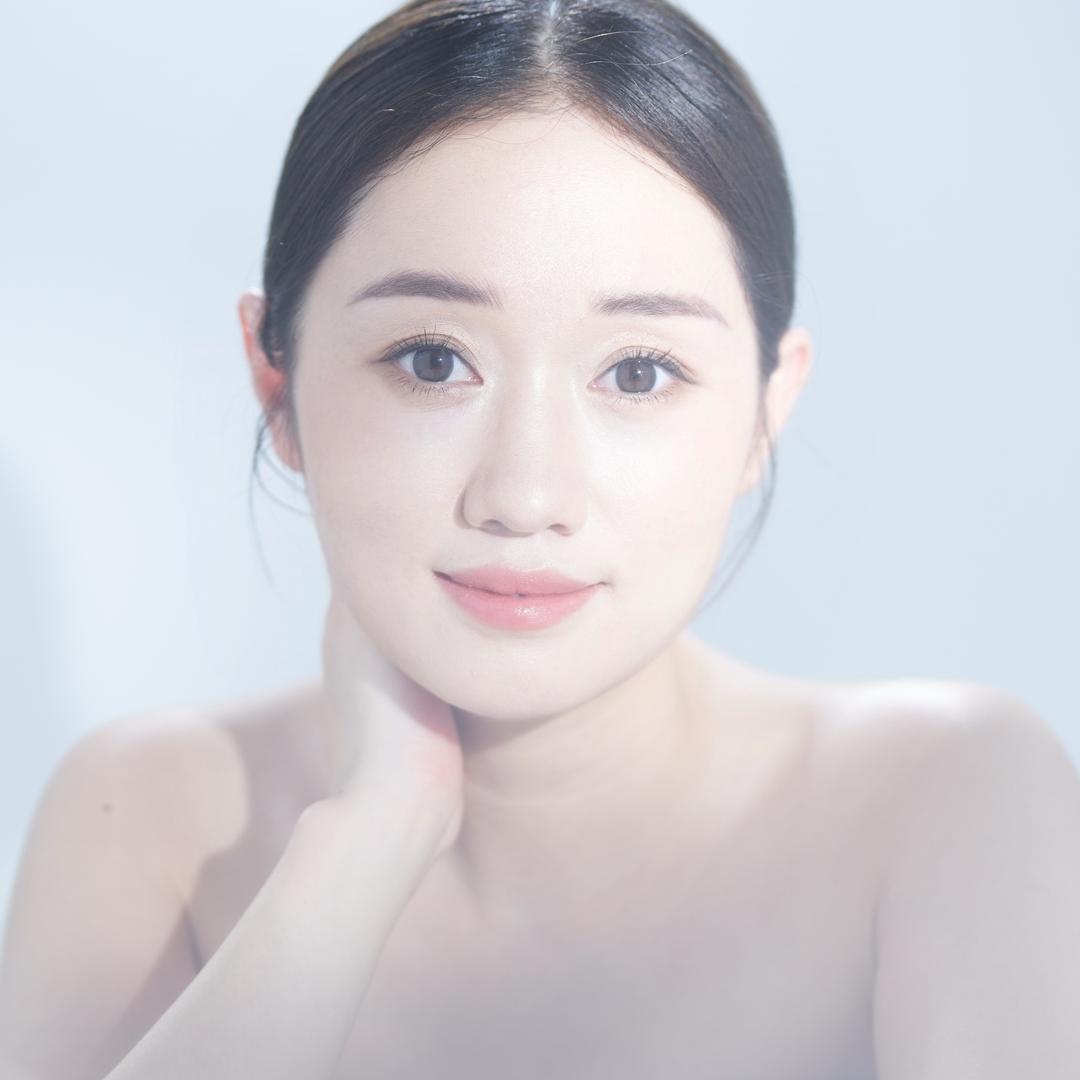 注塑厂老板娘