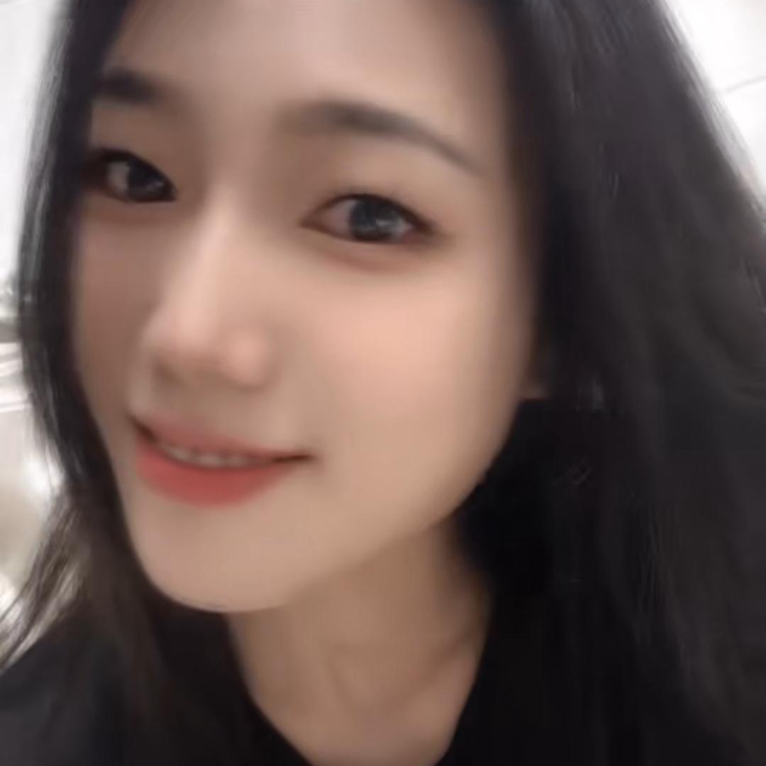 清风明月不及你