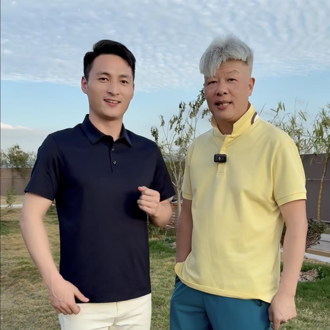 霞湖世家男装-维嘉
