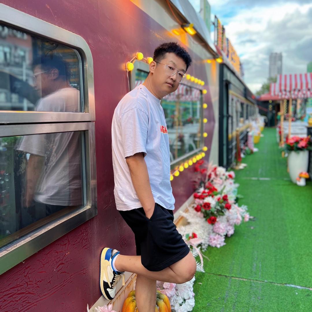 楠哥挺忙