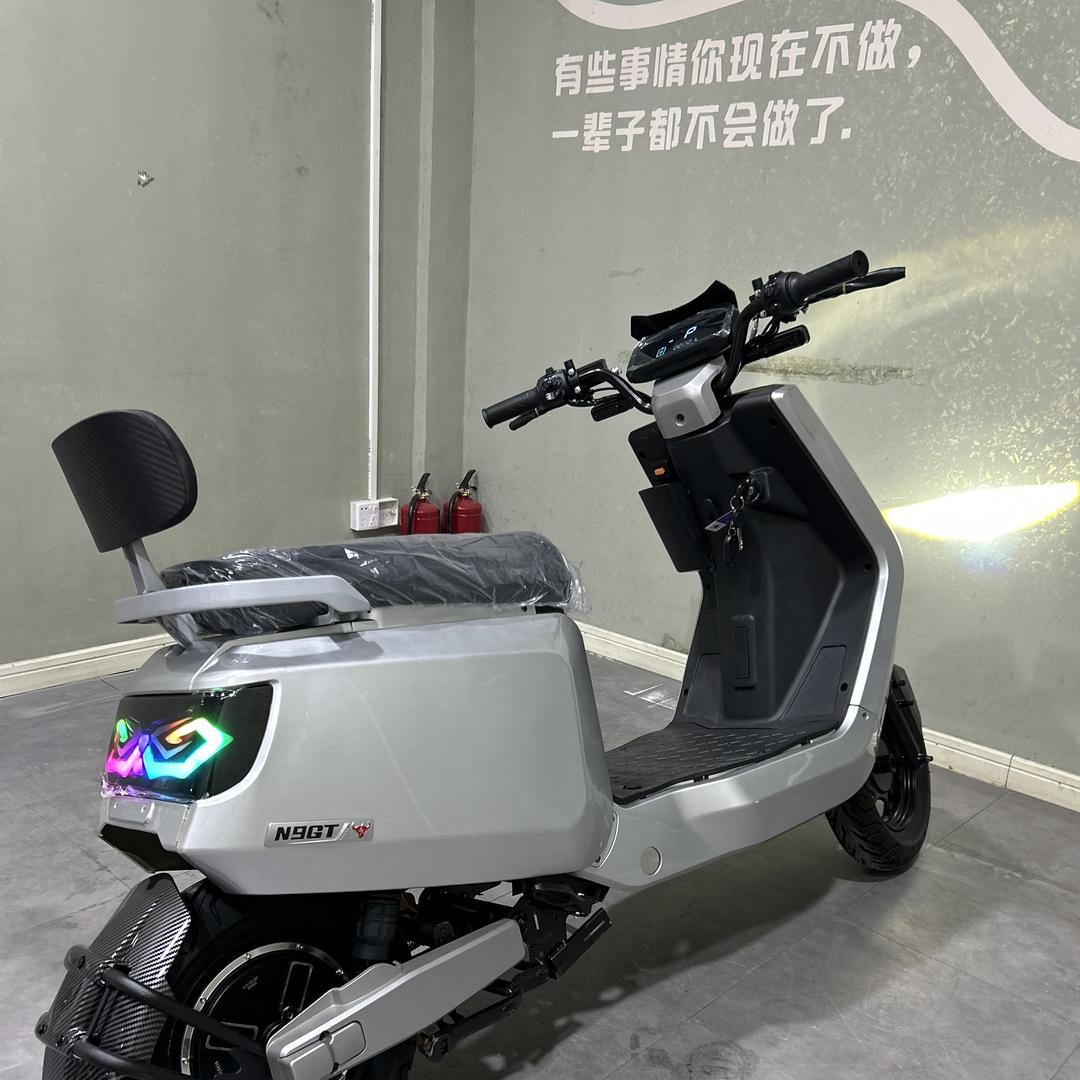 云哥的电动车