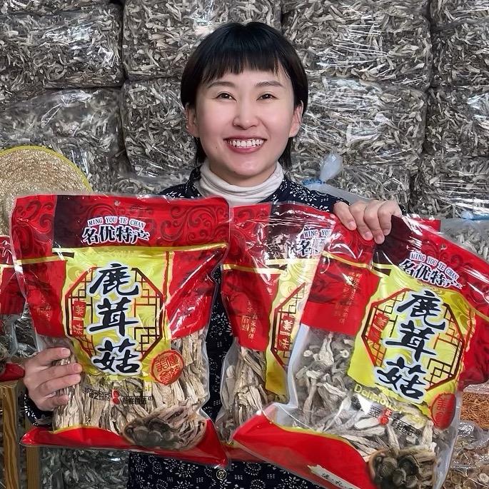 彩滋云云南鹿茸菇