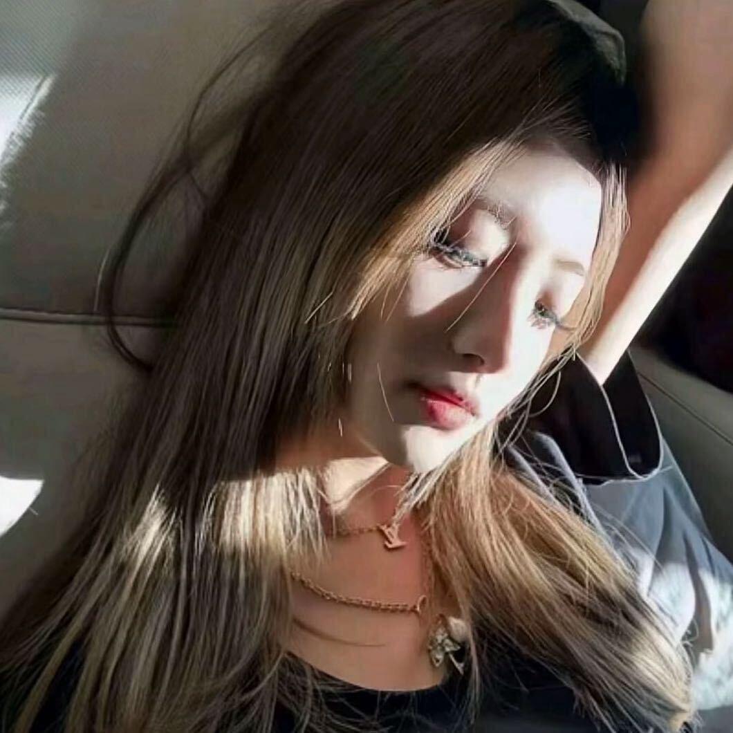Yuoo.