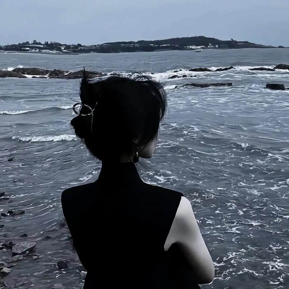 小小🧜🏻