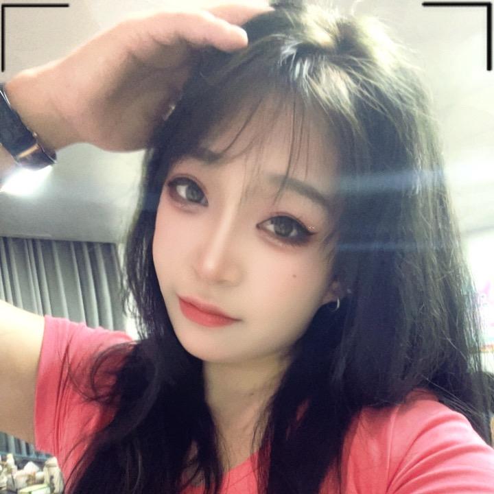 小依依