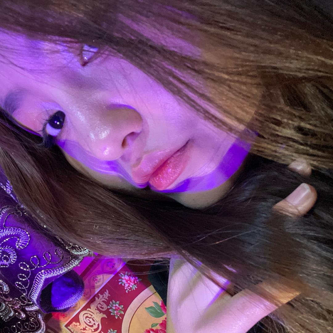 NvrbYe~