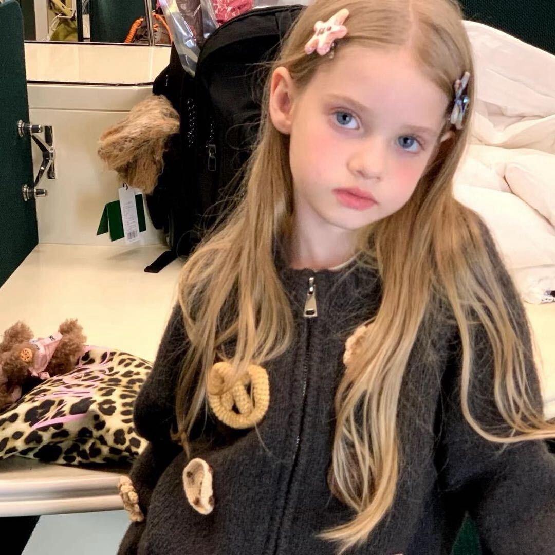 就是纱沙莎砂煞鲨唦紗