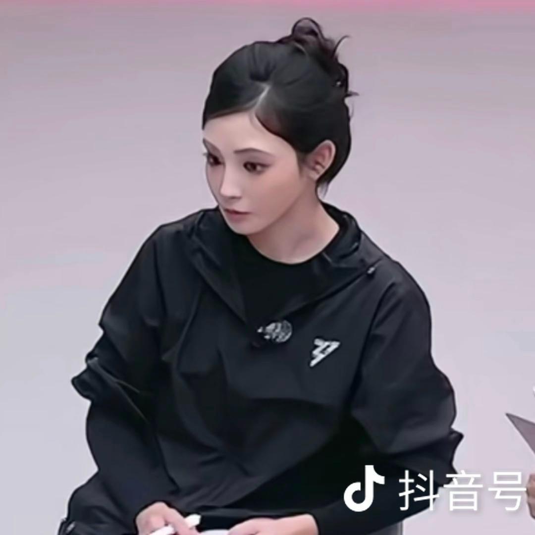 月亮猫头像