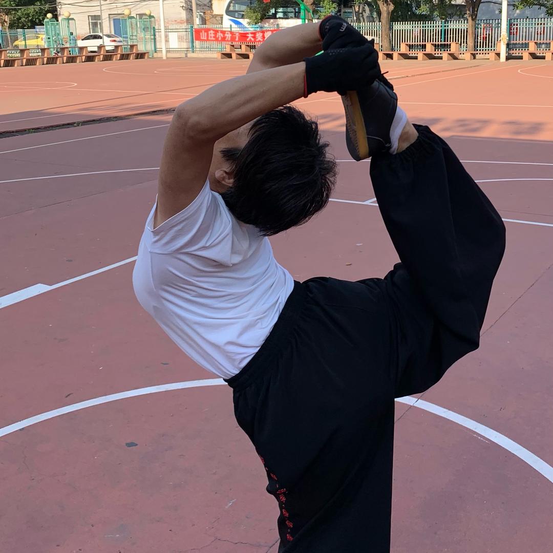 太极人生 .杨    承印德品韩国化妆品