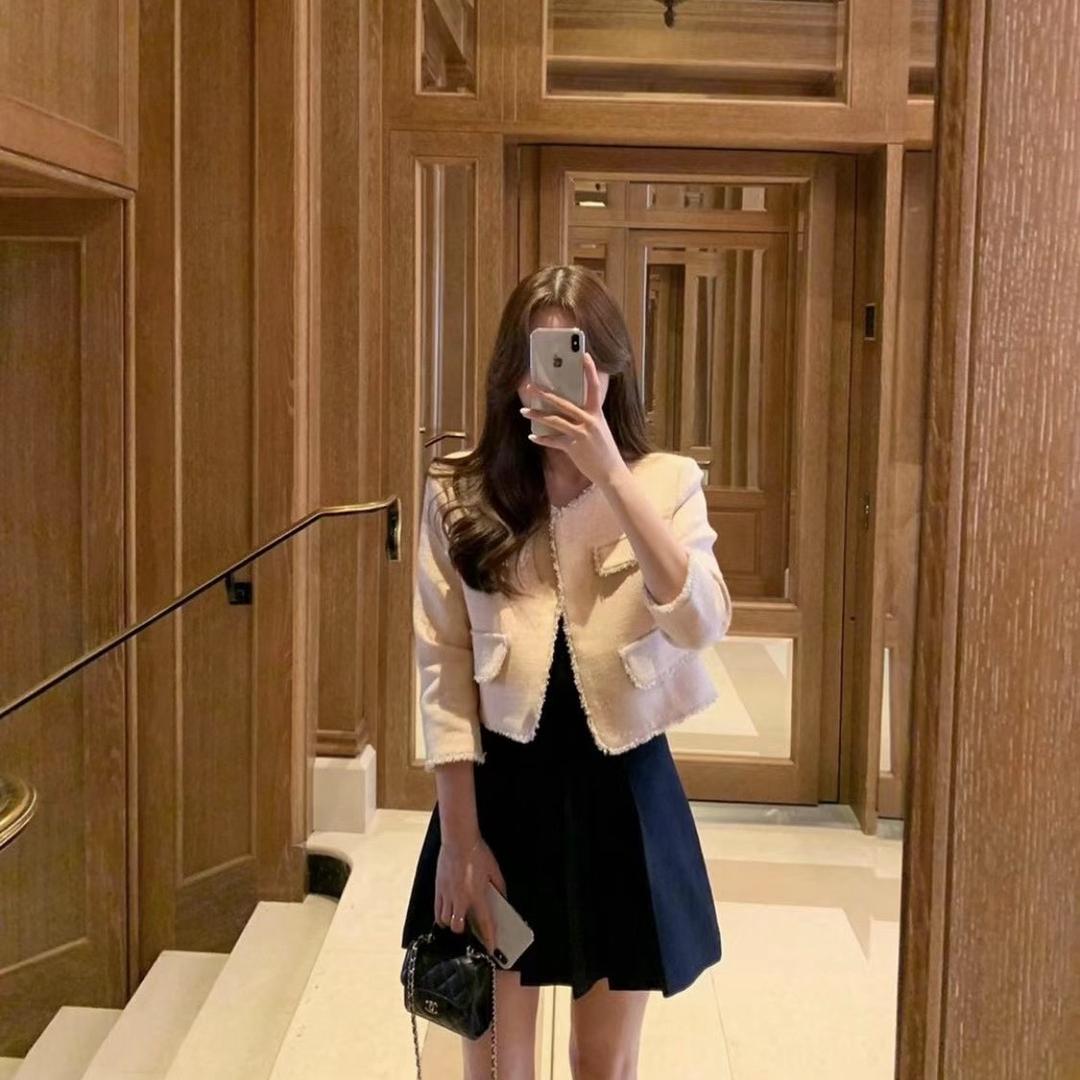 明店韩国服装店