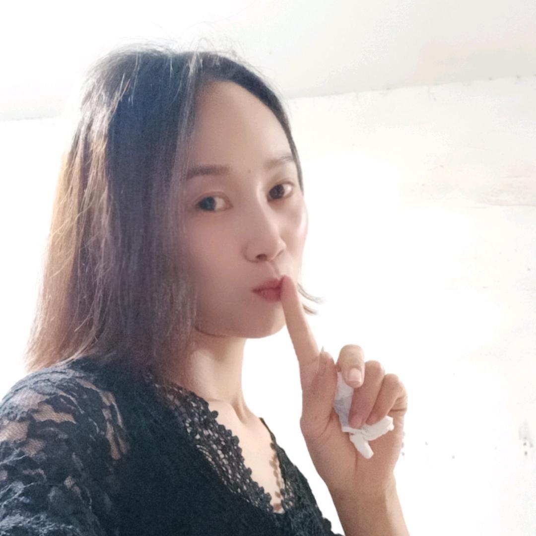 🌻刘🥀在🌼身边