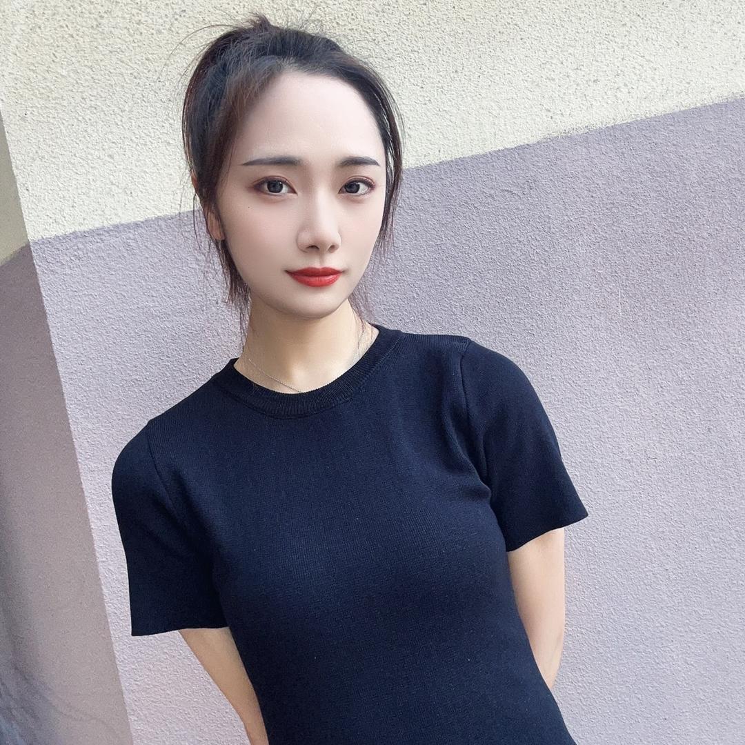 璐璐爱吃糖🍬