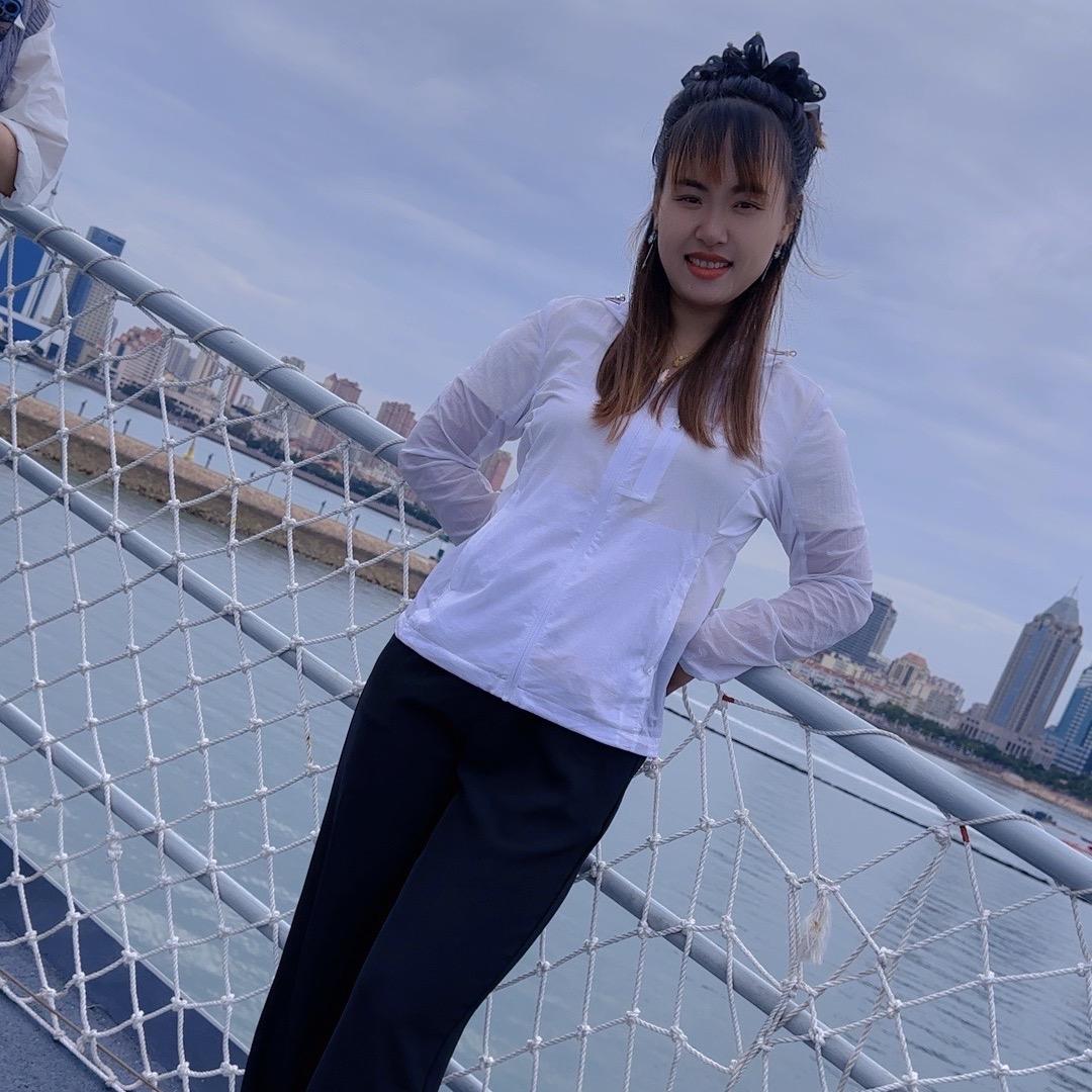 易佳人🎤（晚21：18）