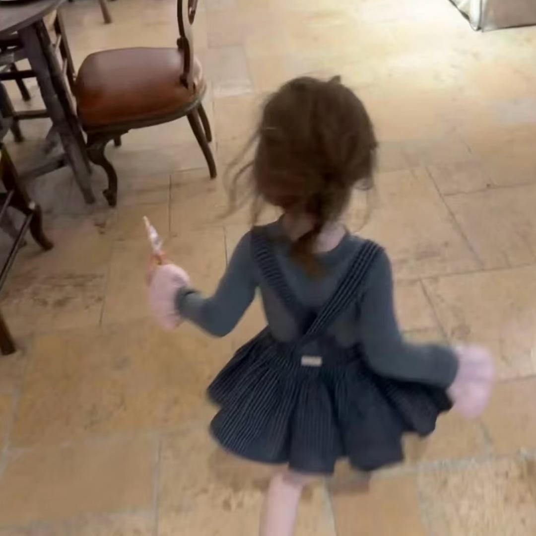 一只矮妮
