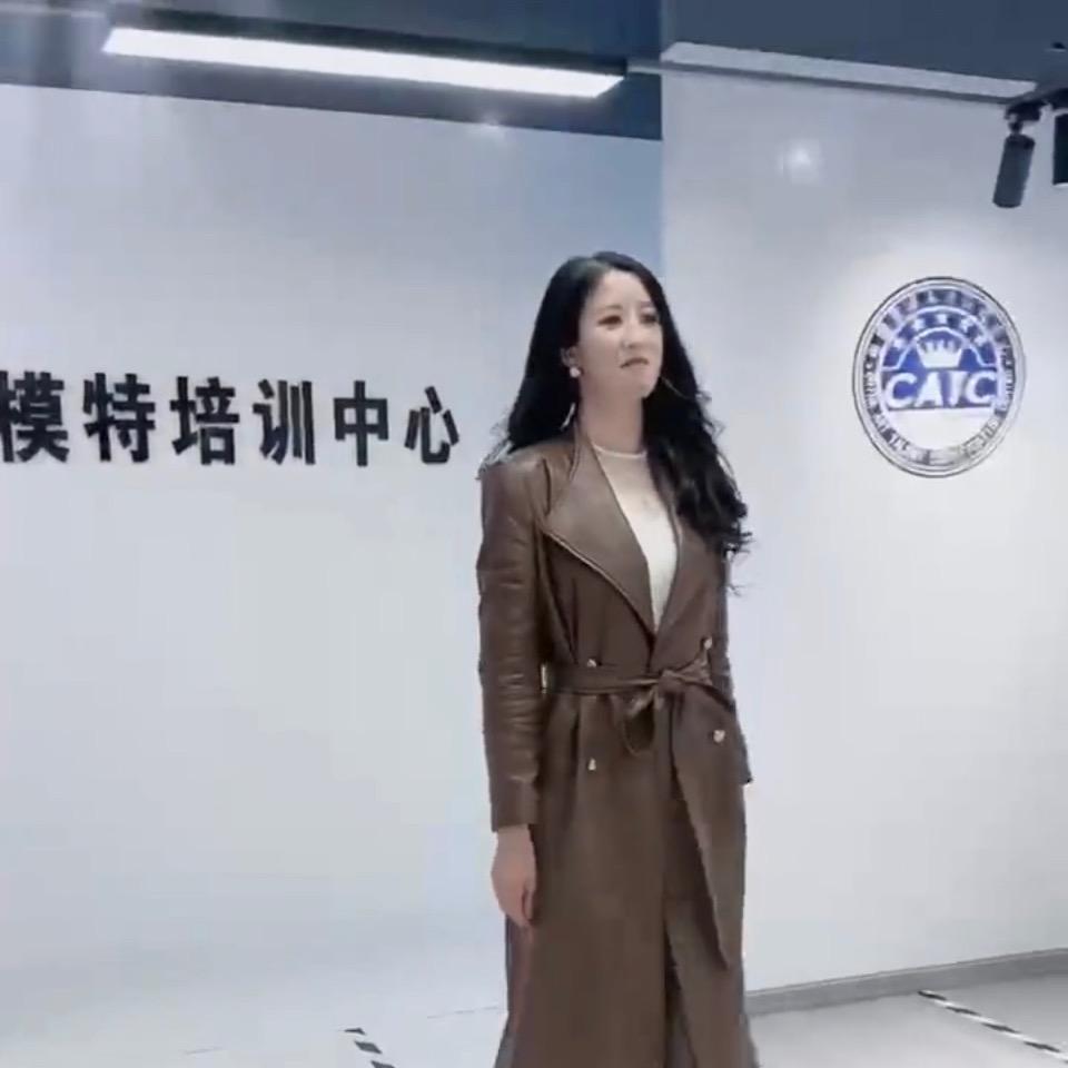 东西湖形体模特培训-燕子老师