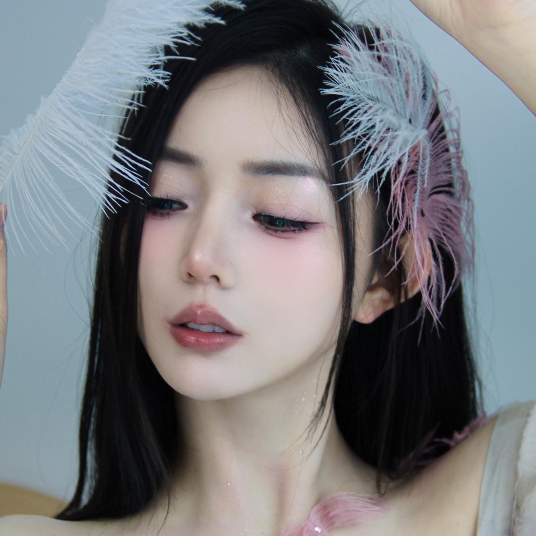 July七月化妆造型