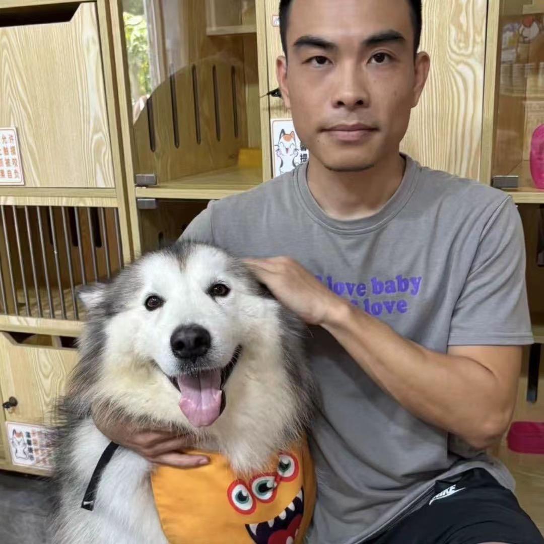 广东火哥玲姐宠物基地