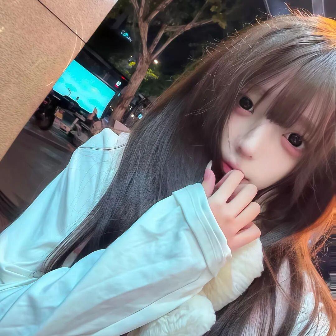 萌定思萌