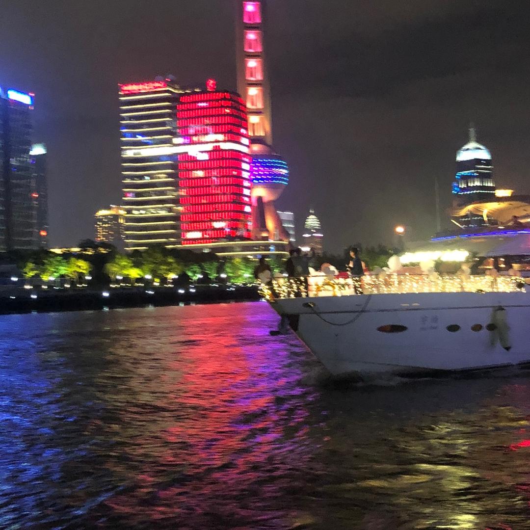 无声拥抱