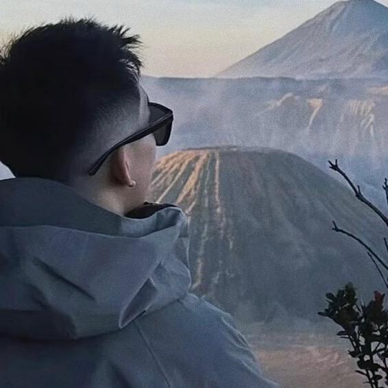 GT8台球俱乐部李教练