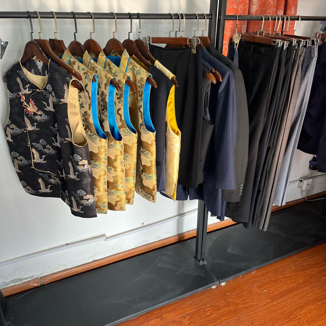 在吴江开裁缝店的孙哥