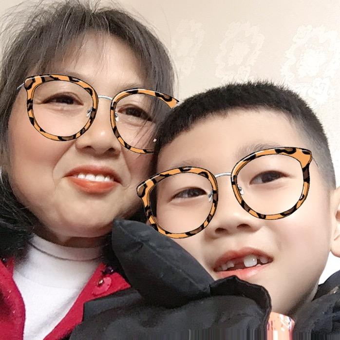 李成芳