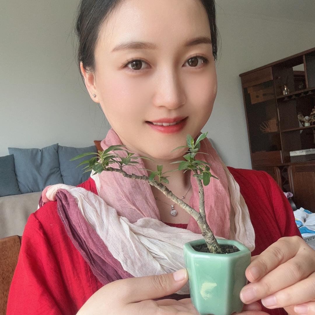 袁溜溜爱吃